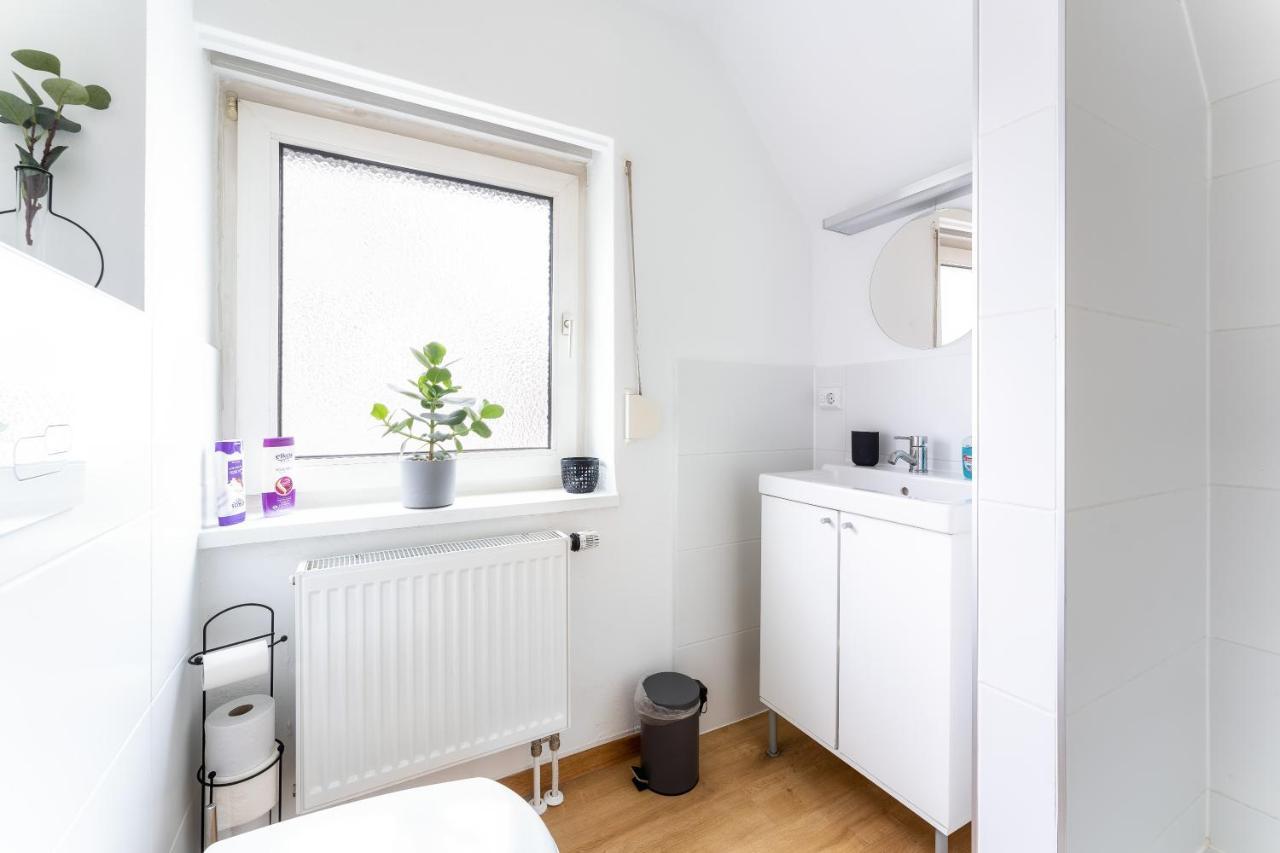 Stay Awesome - Modernes Apartment Am Botanischen Garten Kassel Dış mekan fotoğraf